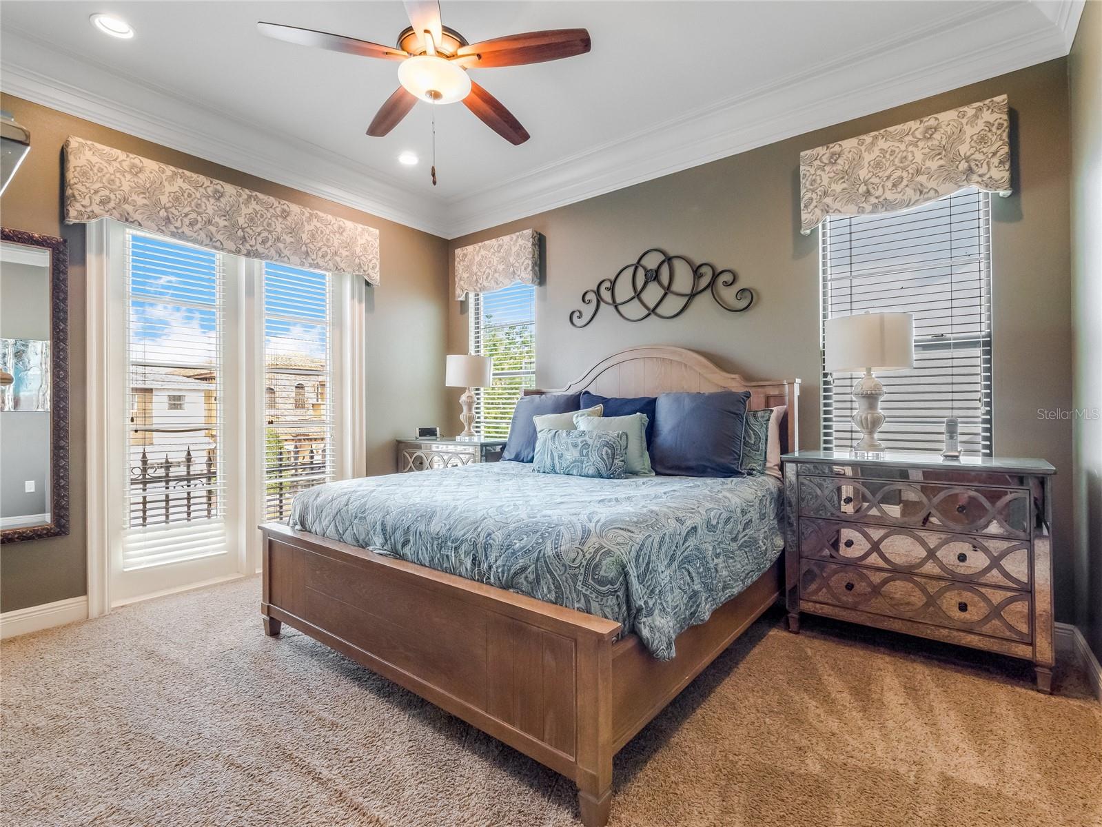 REUNION WEST VLGS NORTH - Residential