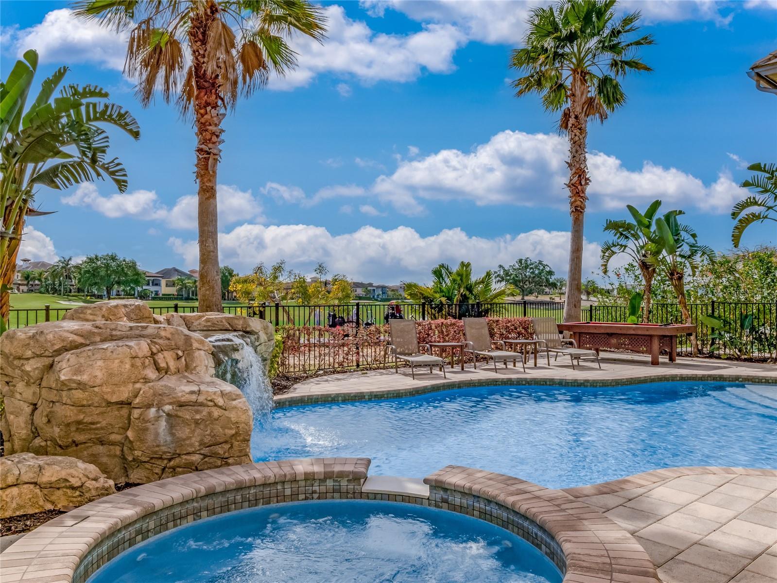 REUNION WEST VLGS NORTH - Residential