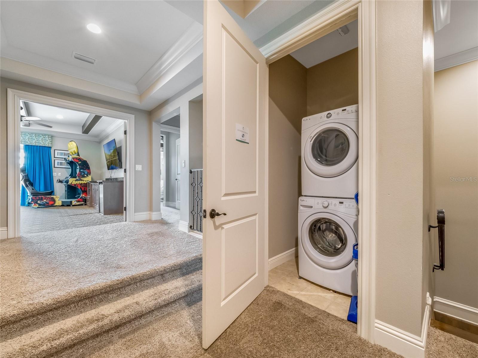 REUNION WEST VLGS NORTH - Residential