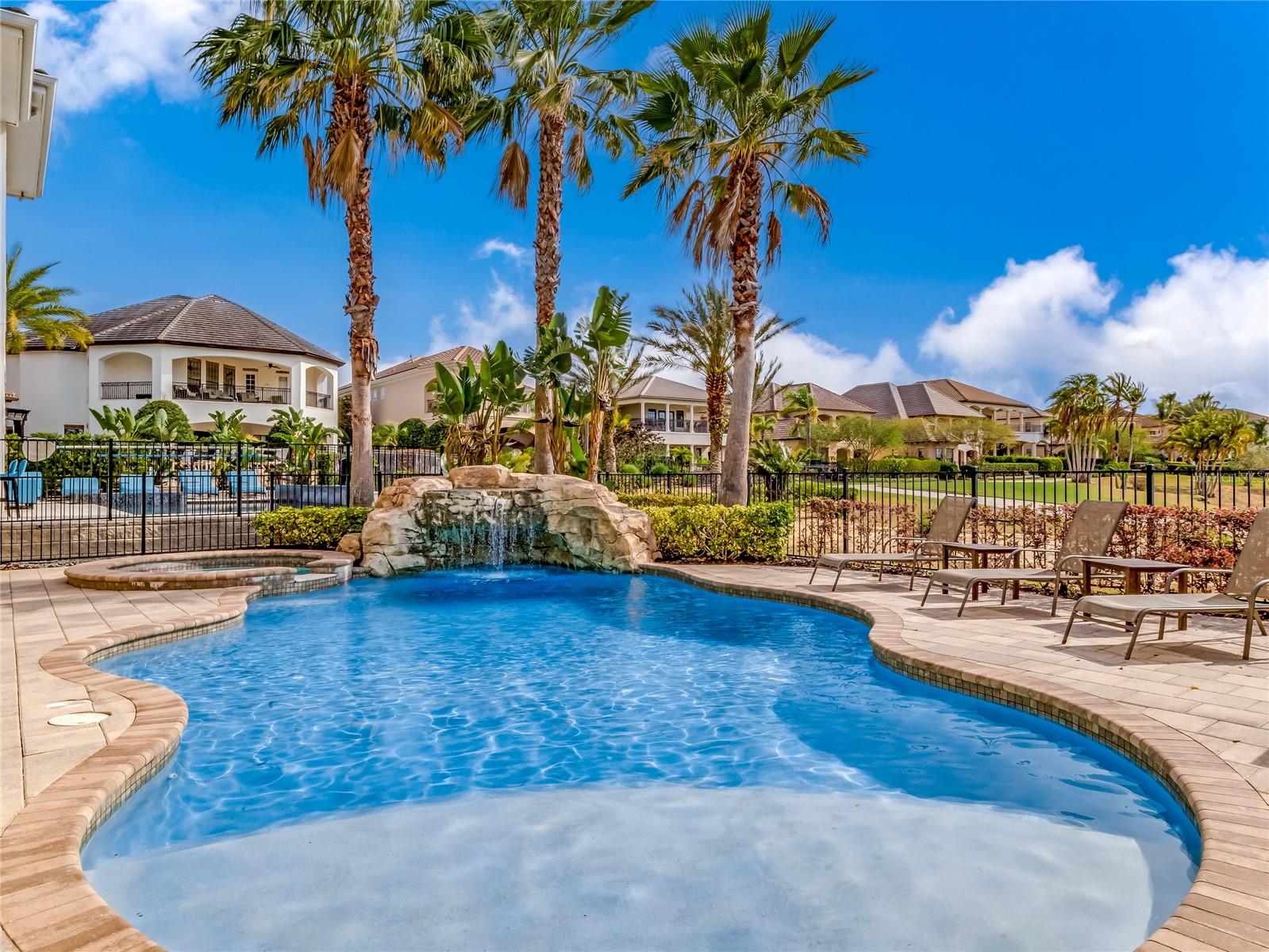 REUNION WEST VLGS NORTH - Residential