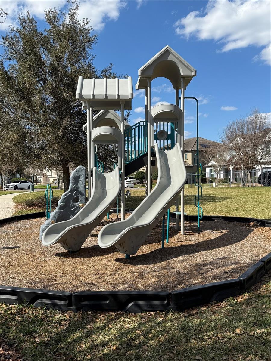 TWINWATERS - Residential