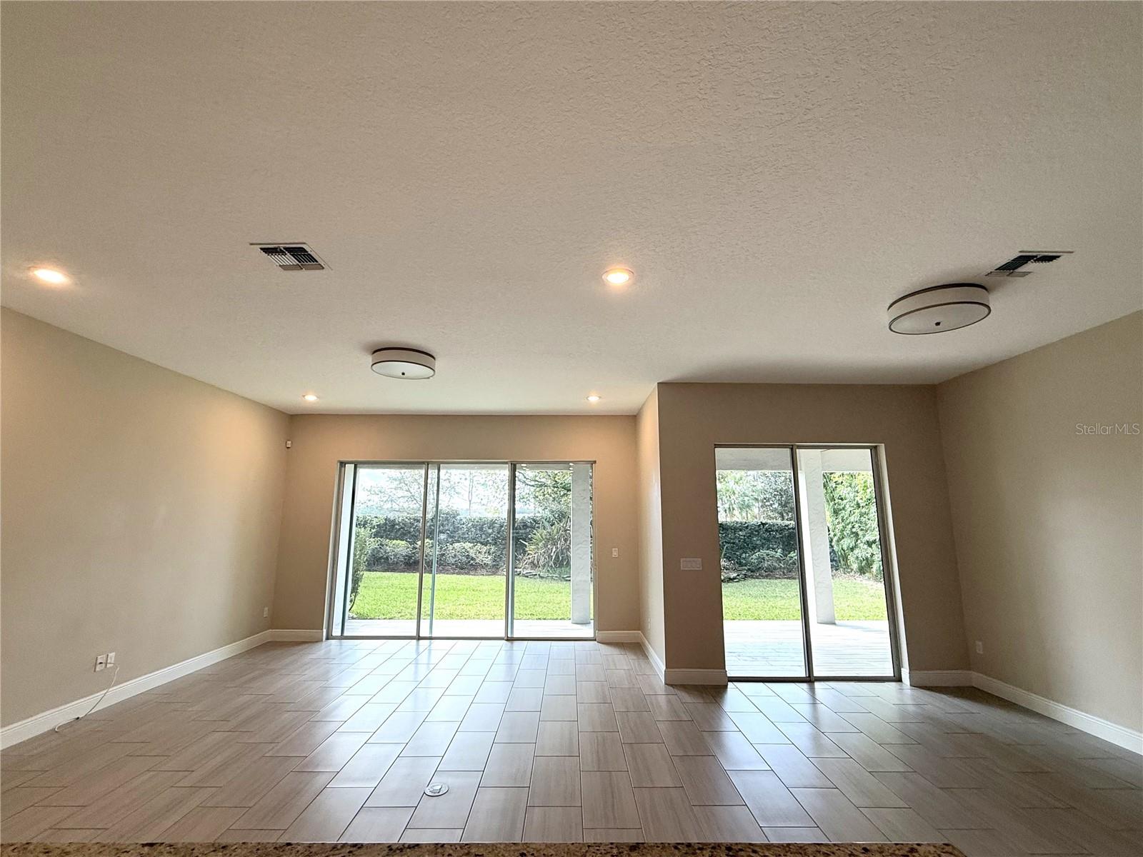 TWINWATERS - Residential