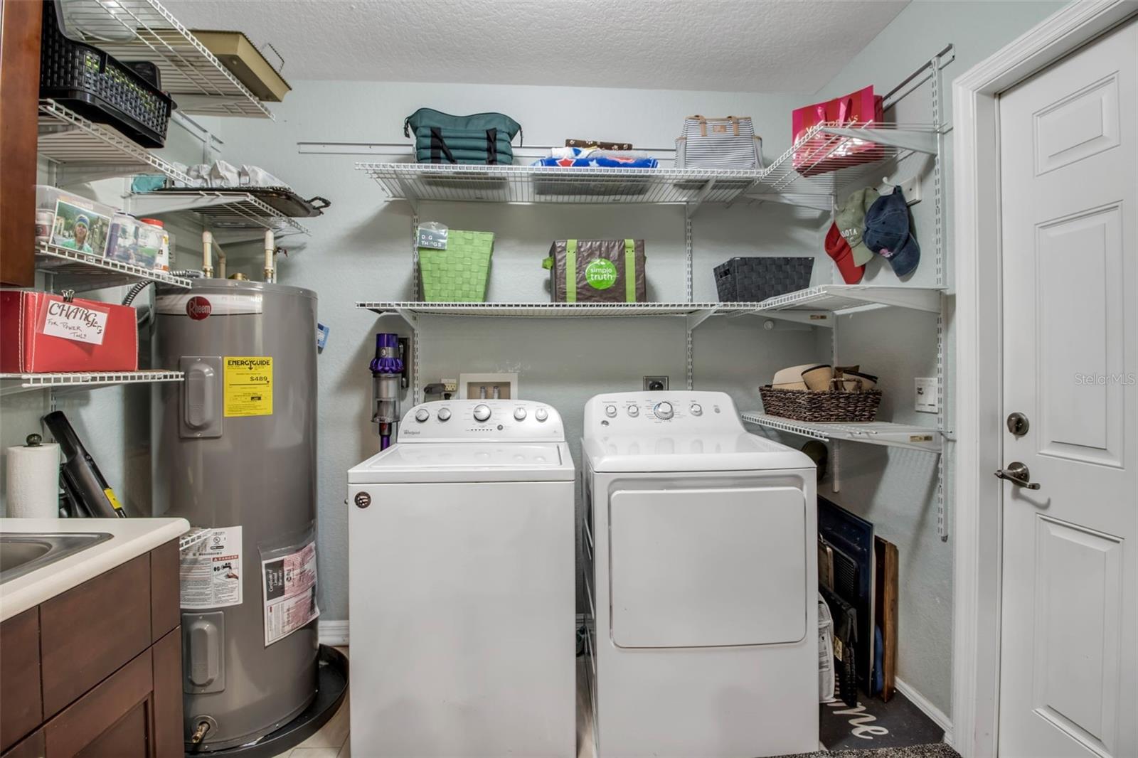 LAKE PARK - Residential