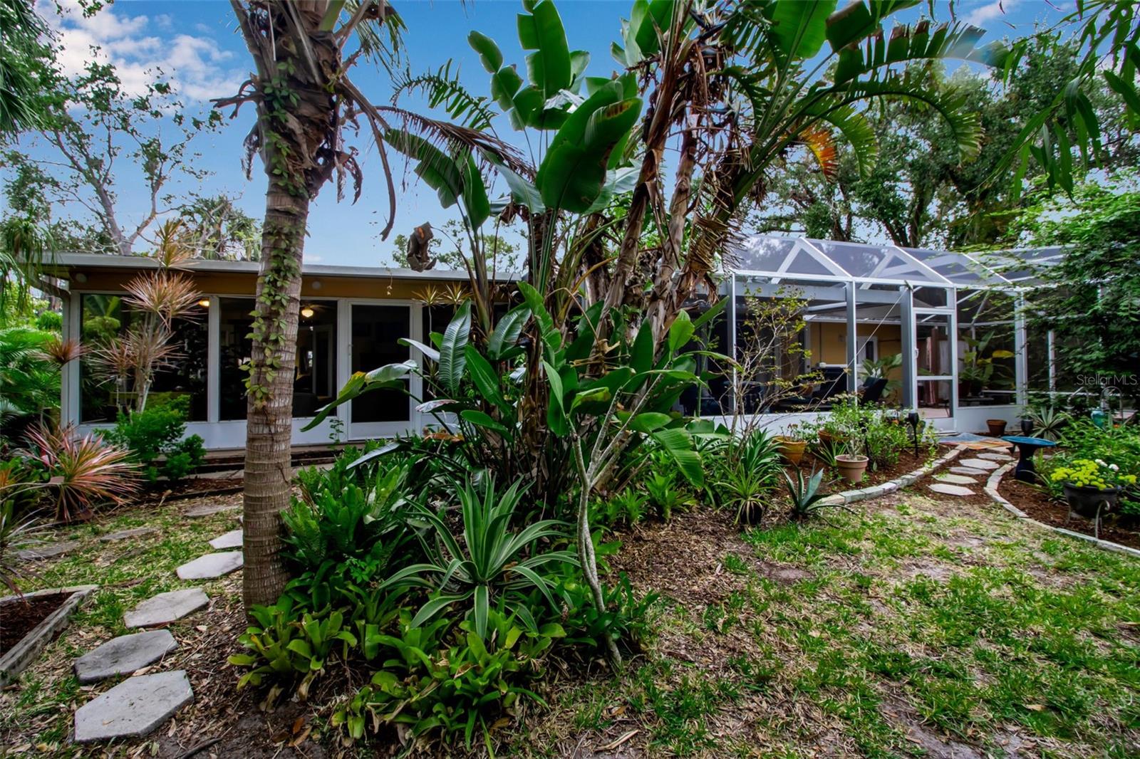 LAKE PARK - Residential