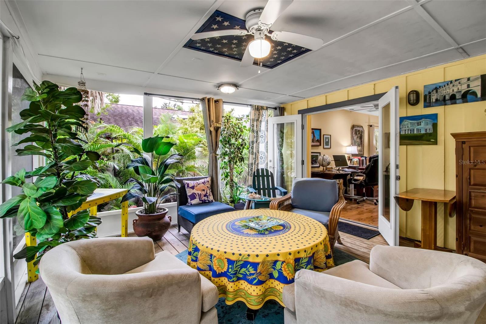 LAKE PARK - Residential