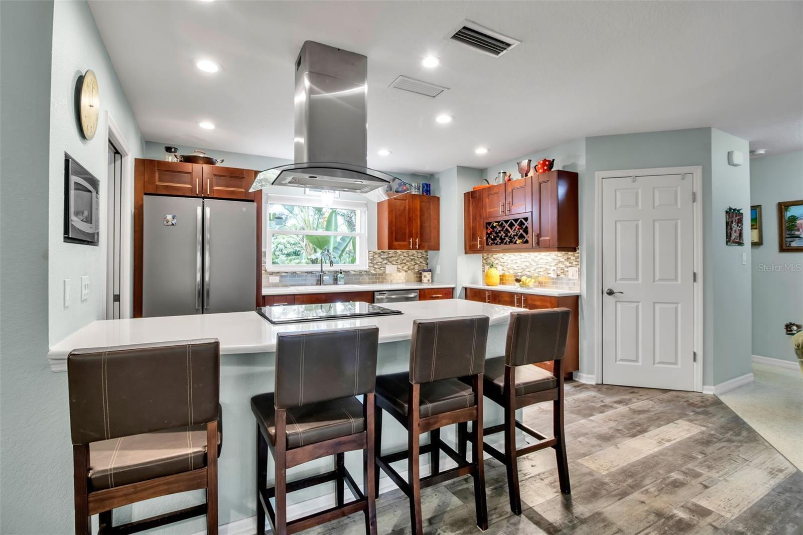 LAKE PARK - Residential