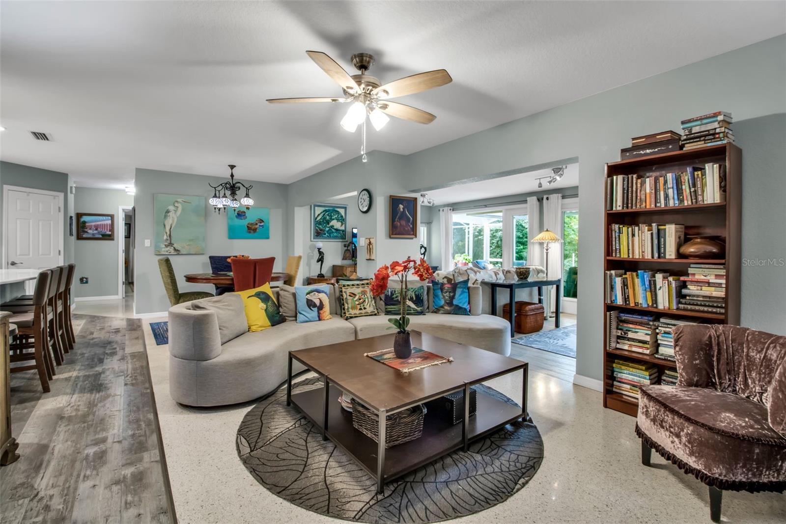 LAKE PARK - Residential