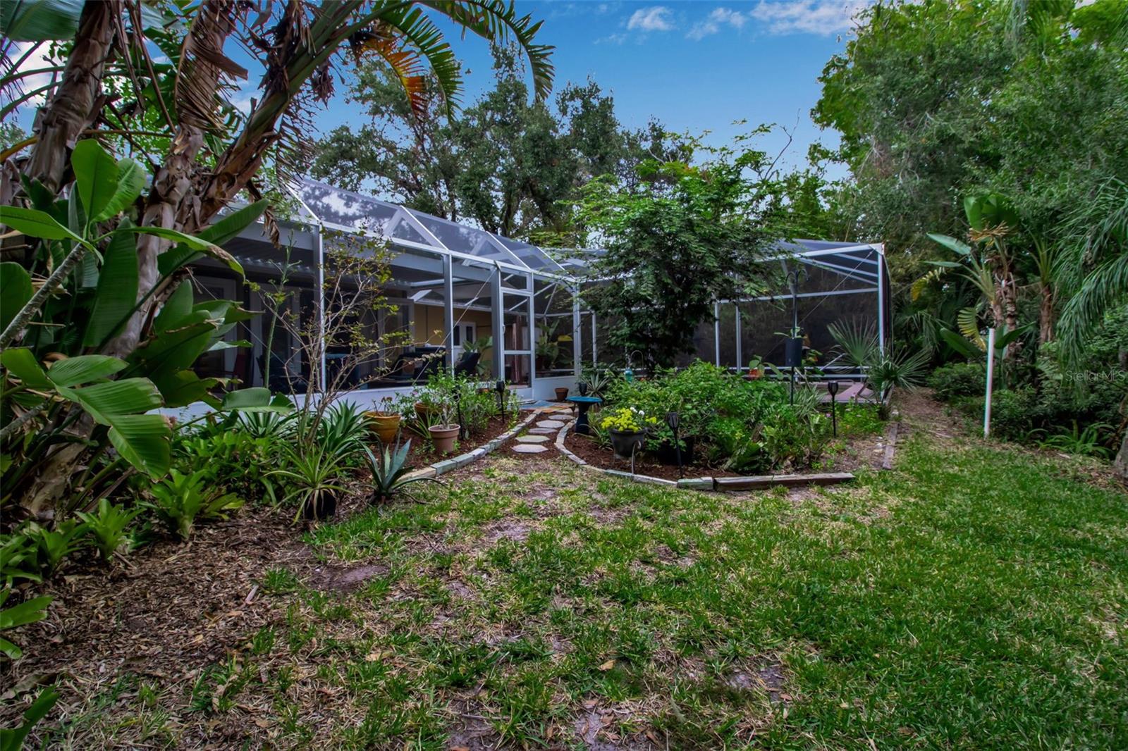 LAKE PARK - Residential