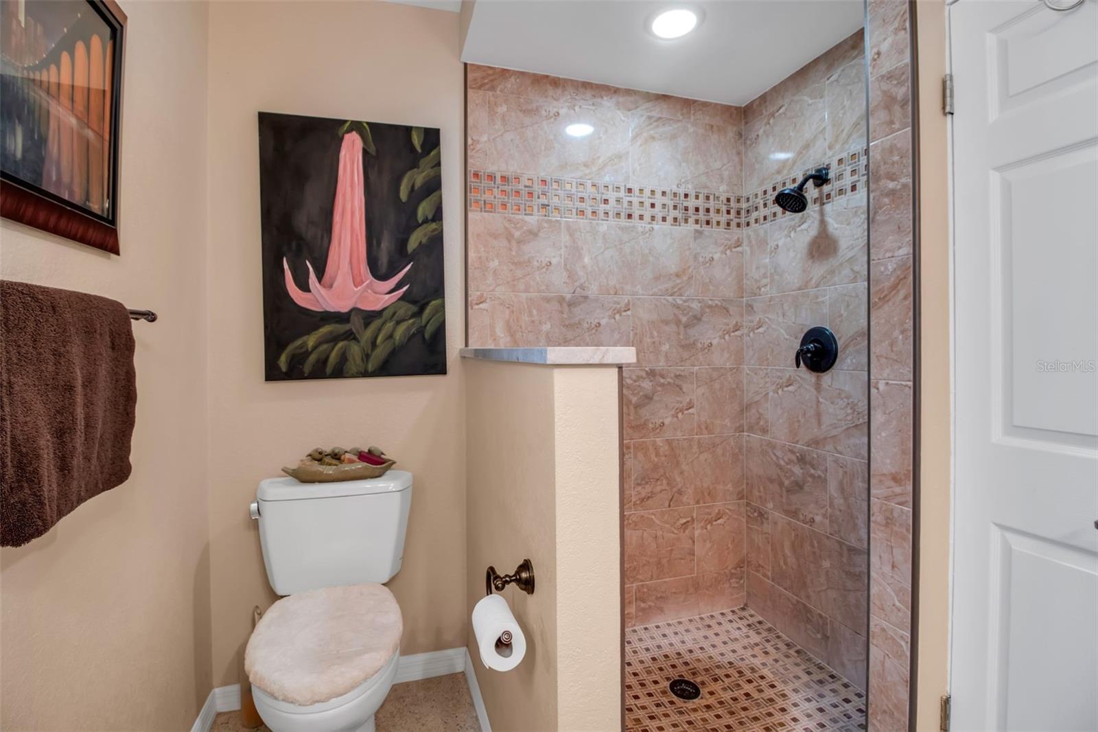 LAKE PARK - Residential