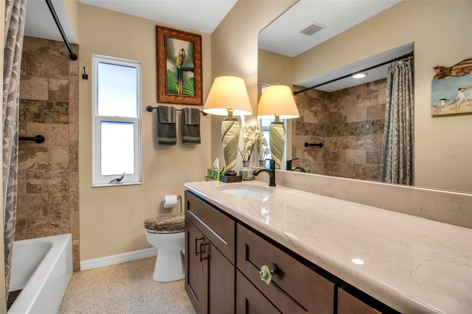 LAKE PARK - Residential