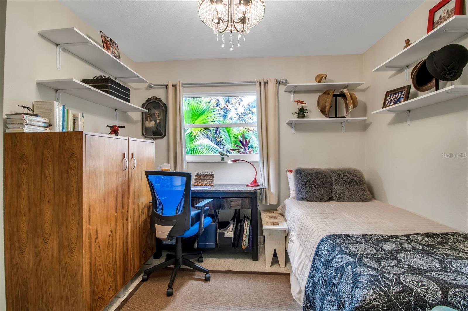 LAKE PARK - Residential