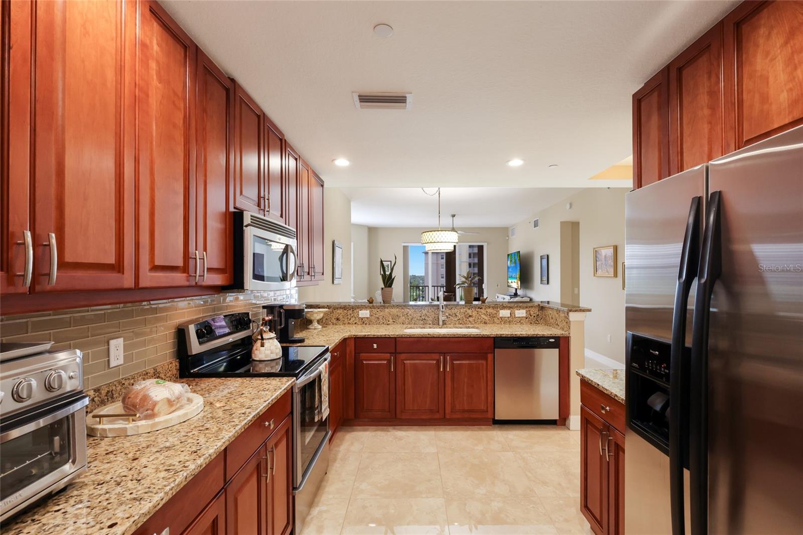 PHILLIPPI LANDINGS E - Residential