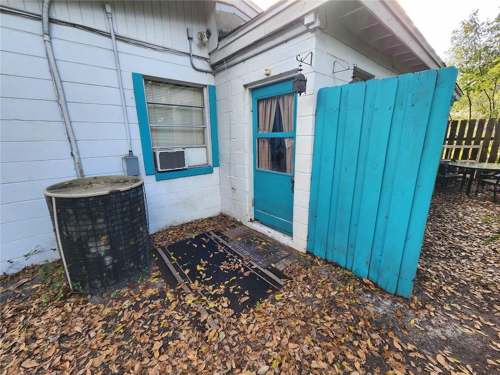 Photo of 1030 NE 9 Street #C, Gainesville, FL 32609 (MLS # GC538170)