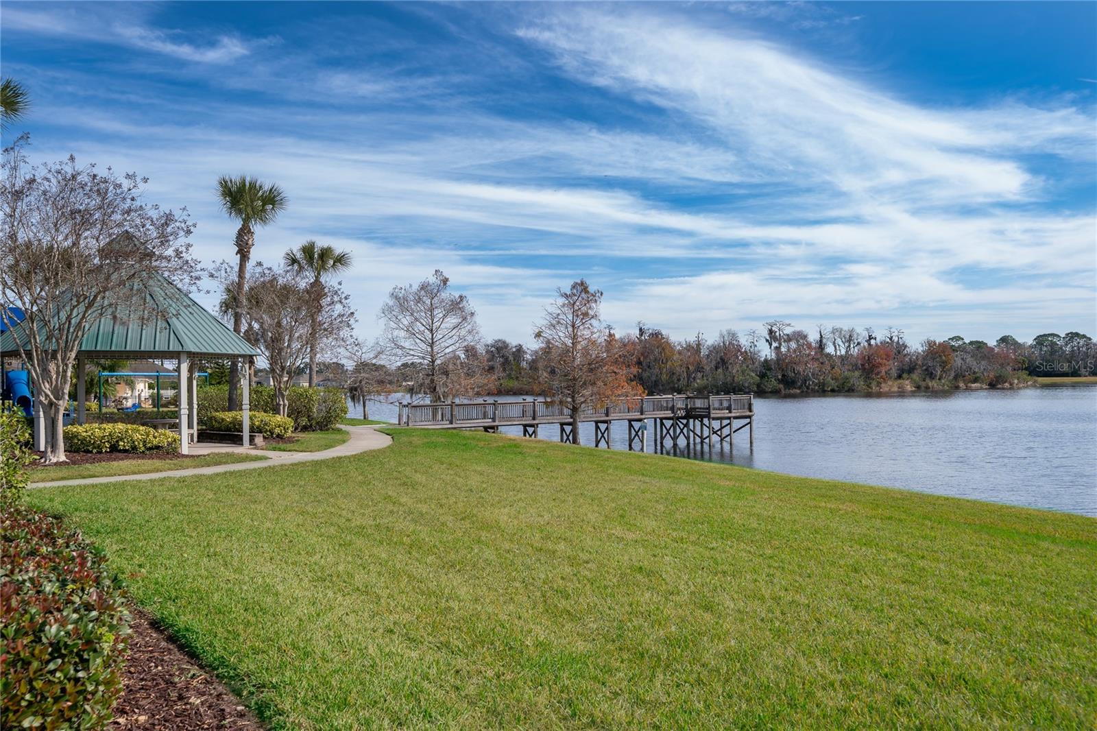 VISTA LAKES VLGS N-16 & N-17 WIN - Residential