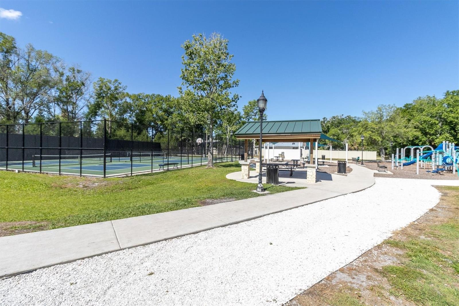 THE MEADOWS - Residential