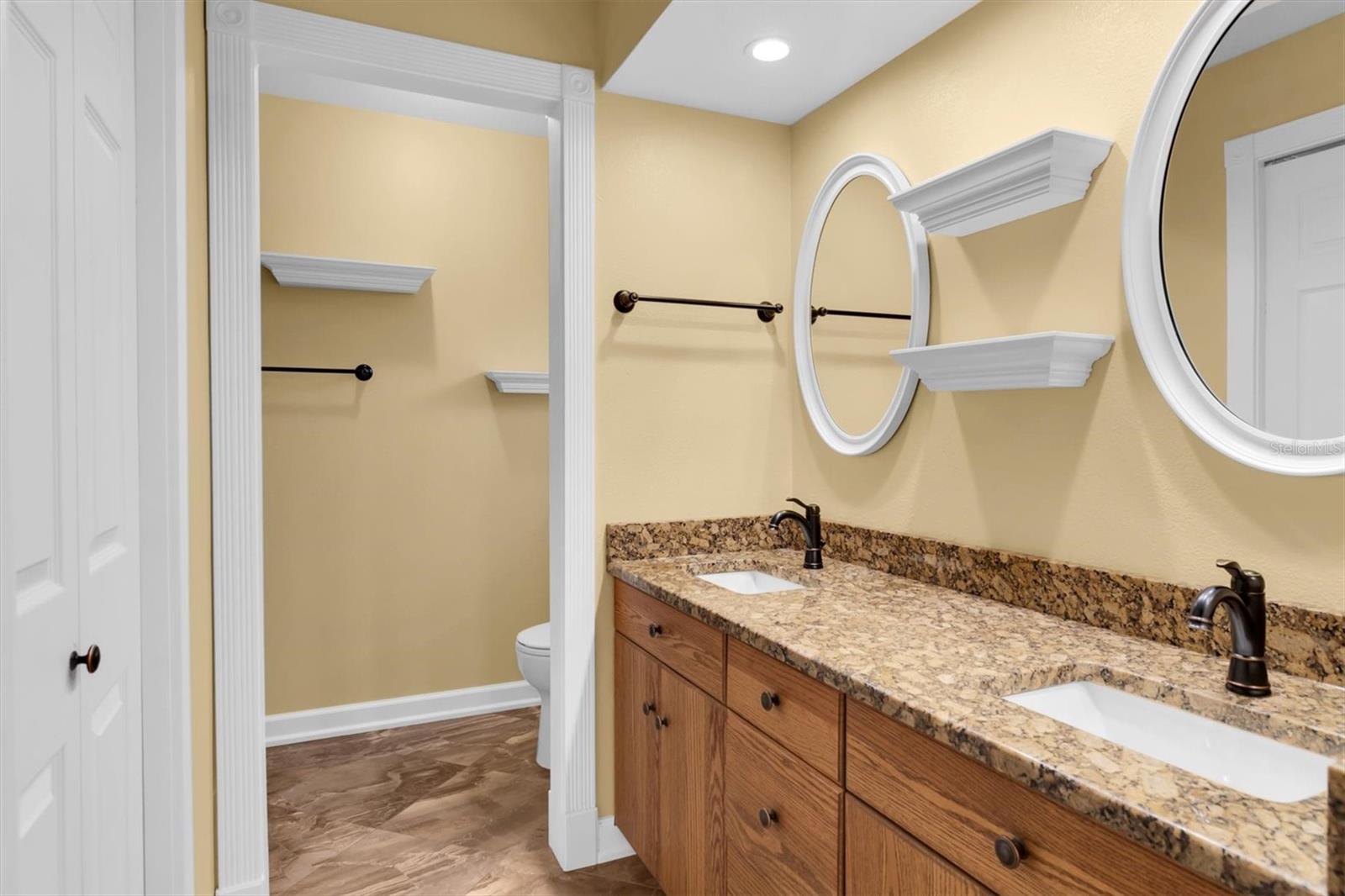 THE MEADOWS - Residential