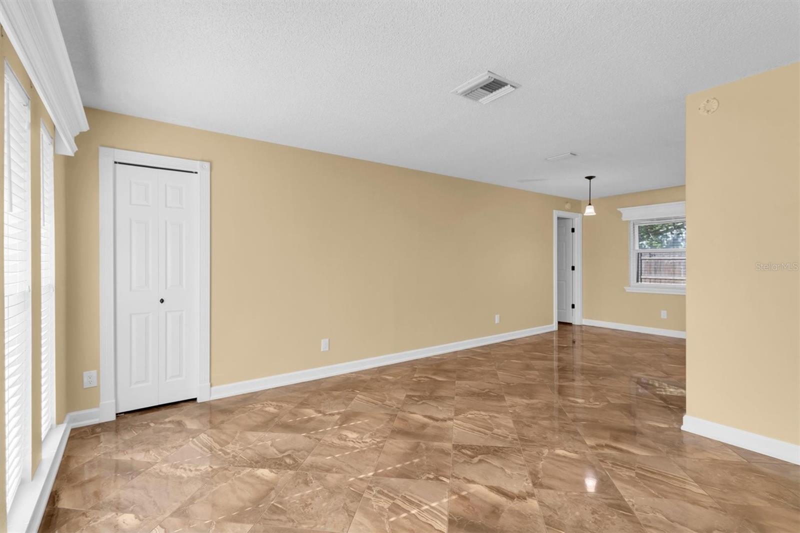 THE MEADOWS - Residential