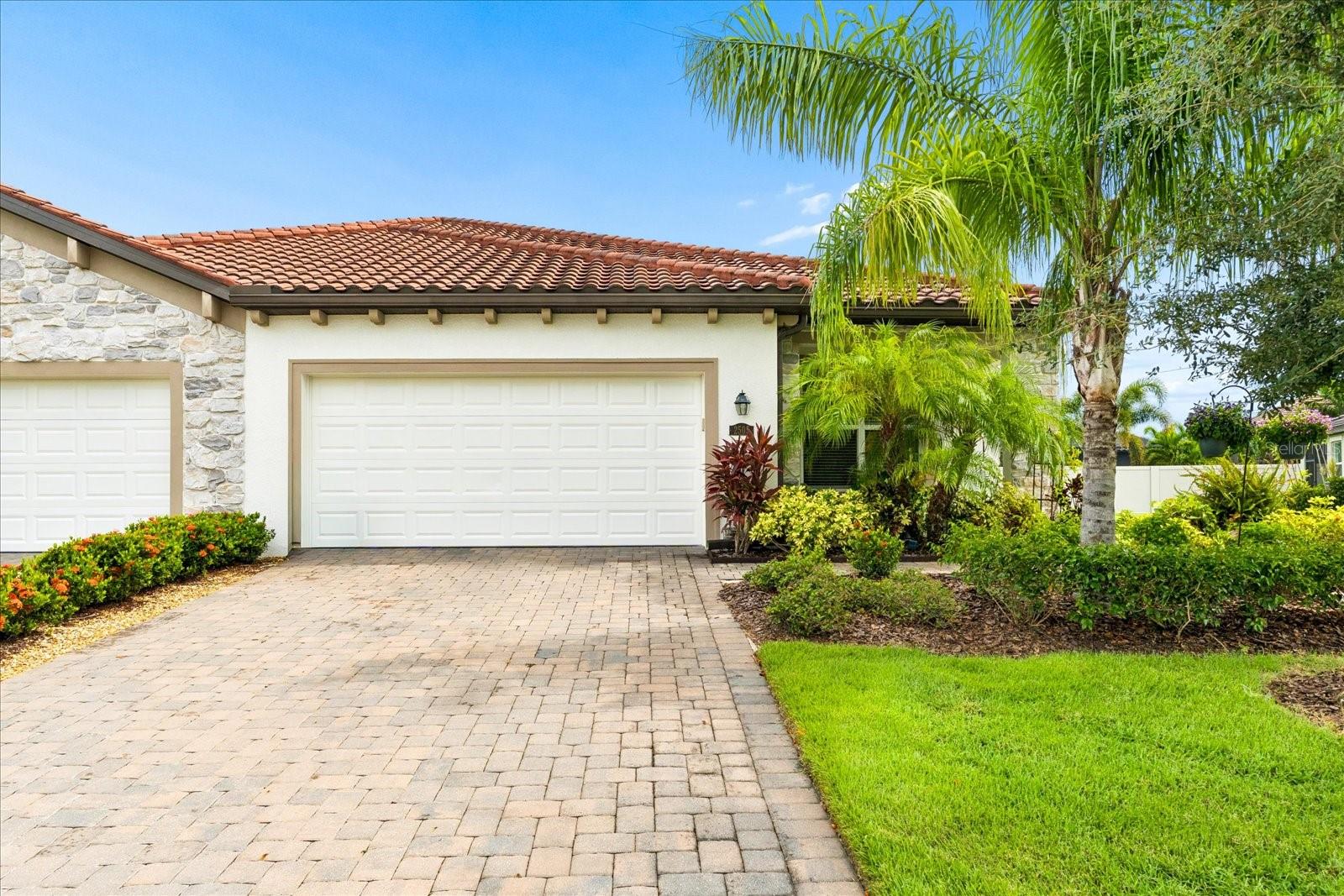 2505 AVOLET COURT, BRADENTON, FL, 34211 2 2505 AVOLET COURT