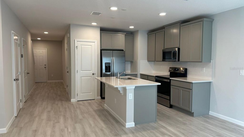 Photo of 4988 Prairie Preserve Run, Saint Cloud, FL 34772 (MLS # S5143675)