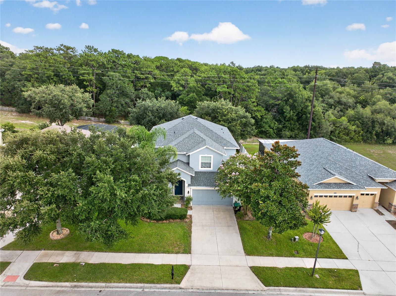 5202 ROYCE DRIVE