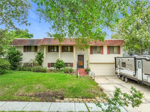 Photo of 1511 Glastonberry Road, Maitland, FL 32751 (MLS # O6404282)