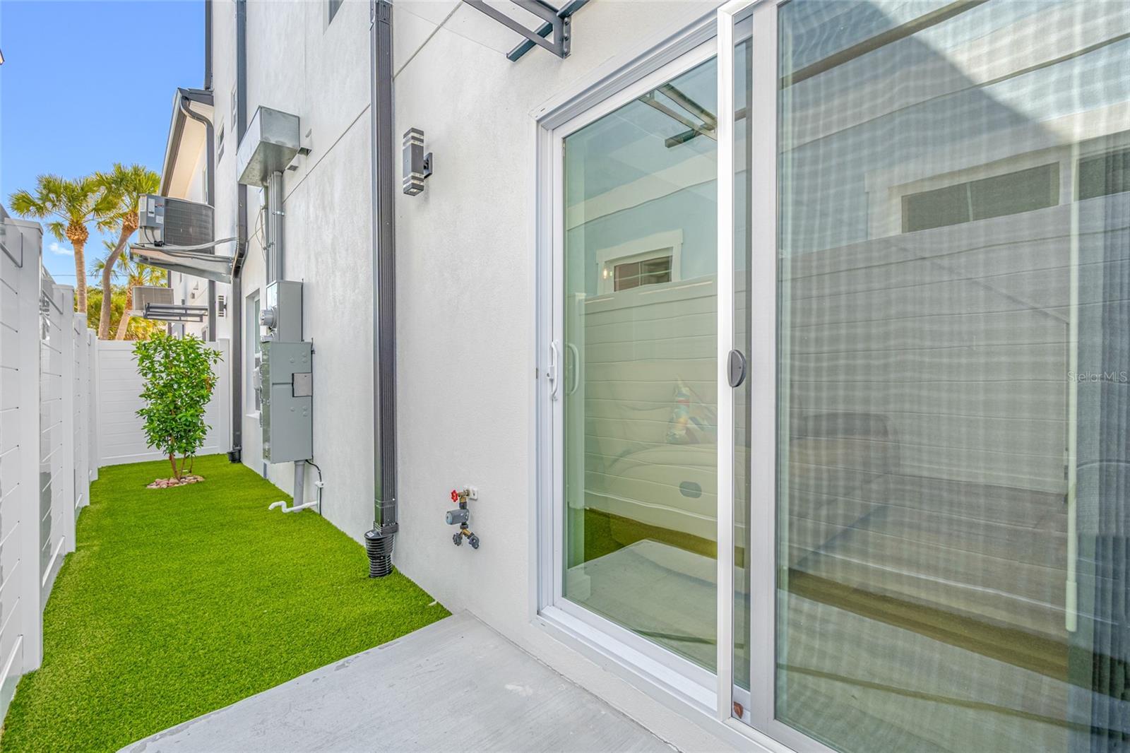 HARTS ADD TO CLEARWATER - Residential Lease