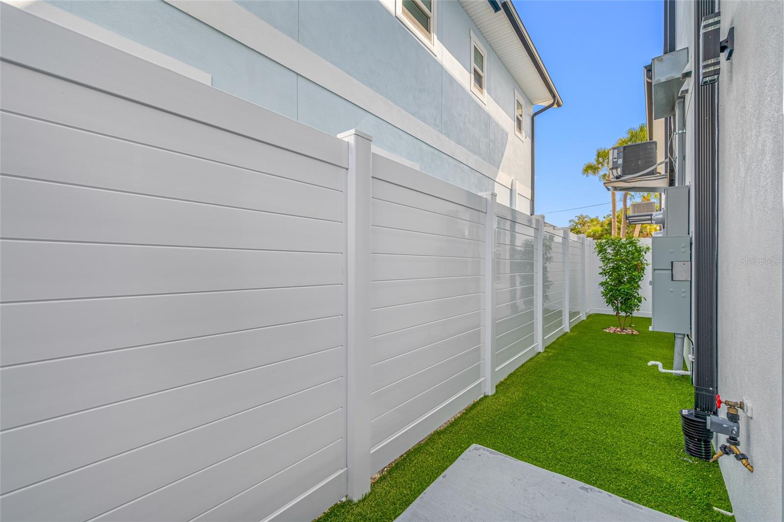HARTS ADD TO CLEARWATER - Residential Lease