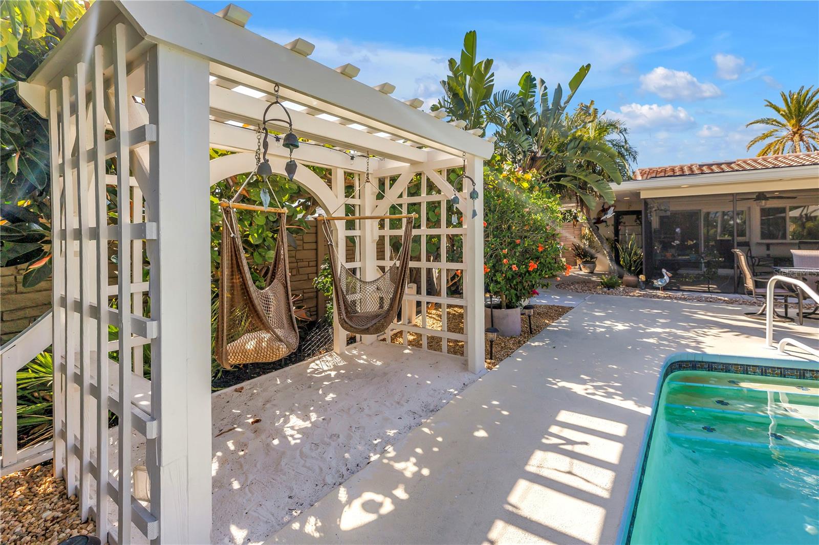 IMPERIAL POINT - Residential