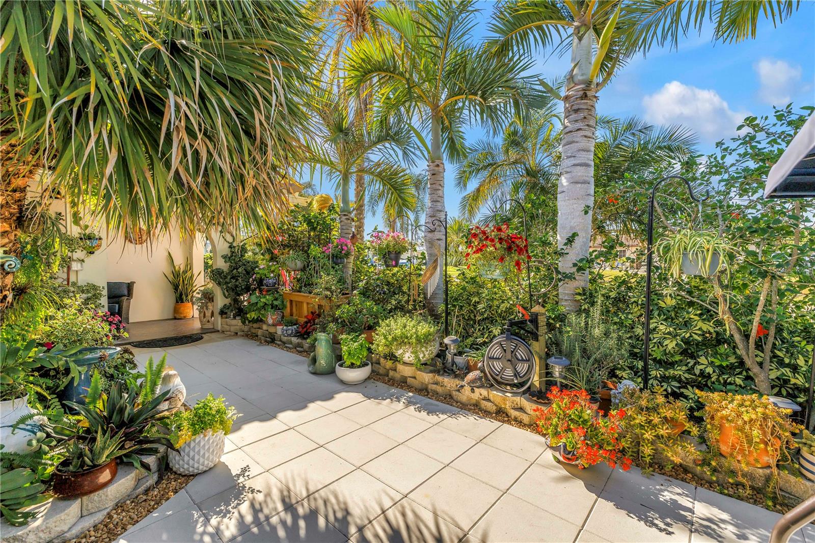 IMPERIAL POINT - Residential