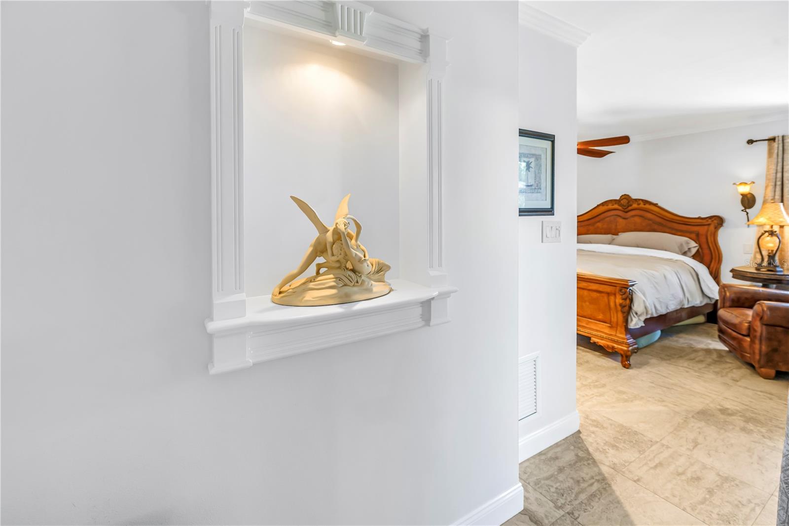 IMPERIAL POINT - Residential