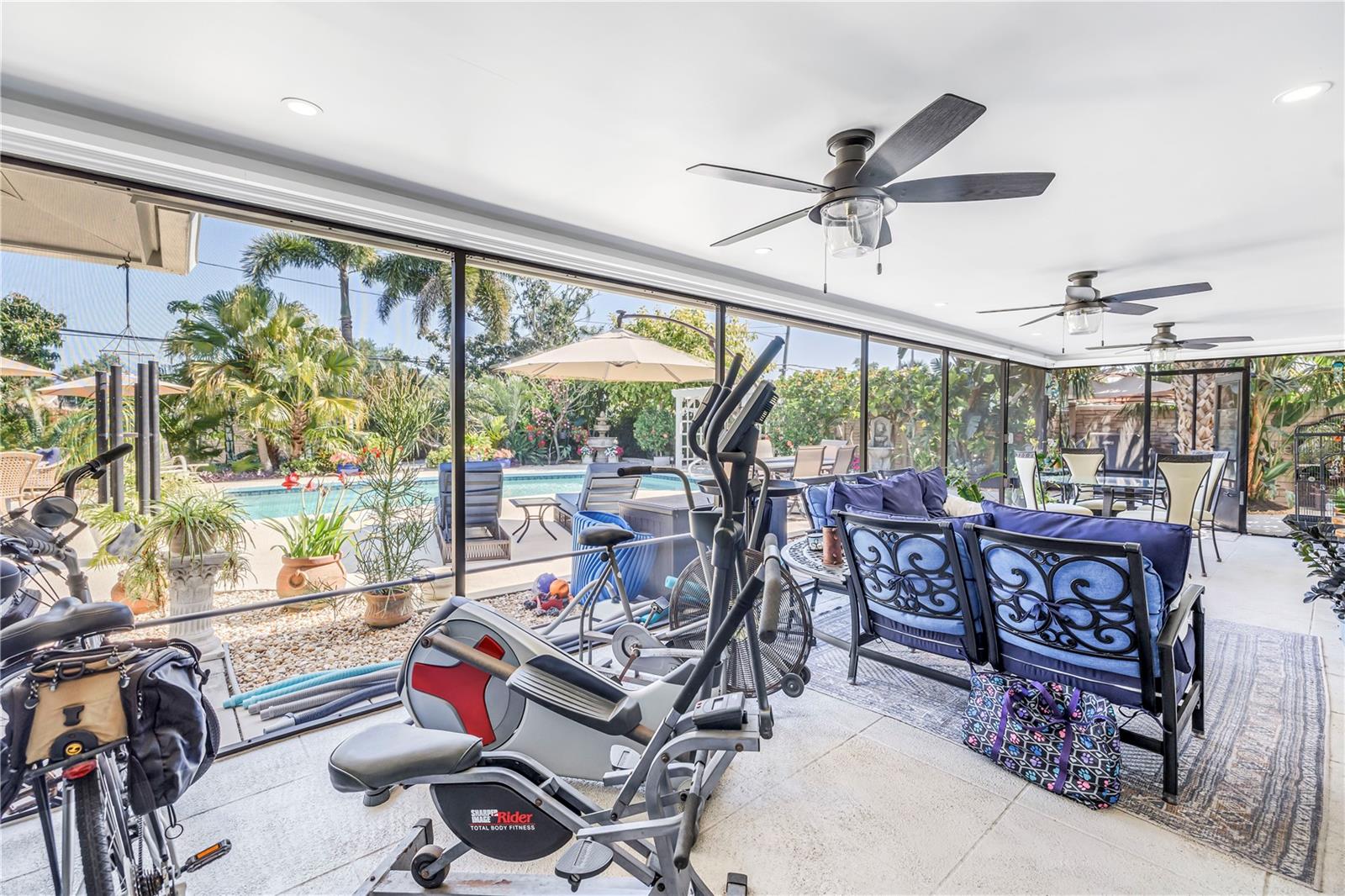 IMPERIAL POINT - Residential