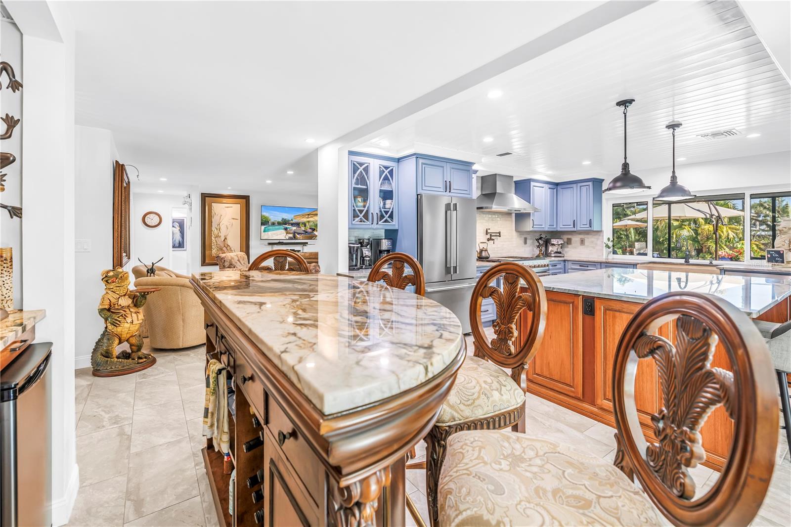 IMPERIAL POINT - Residential