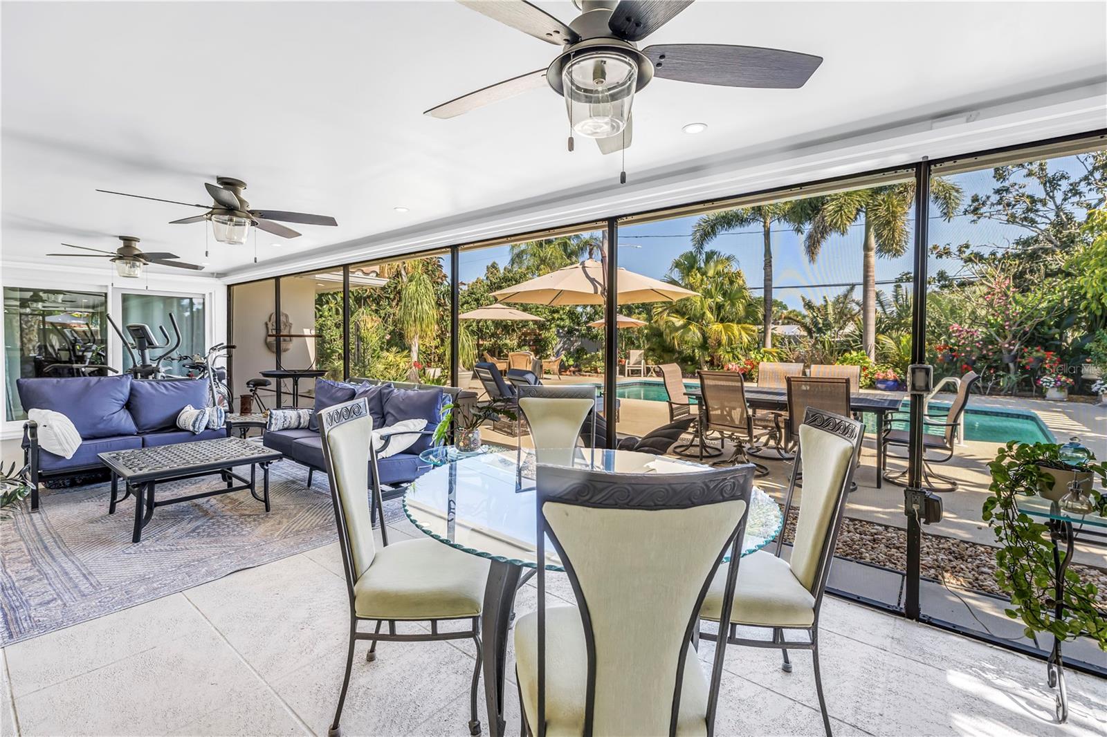 IMPERIAL POINT - Residential