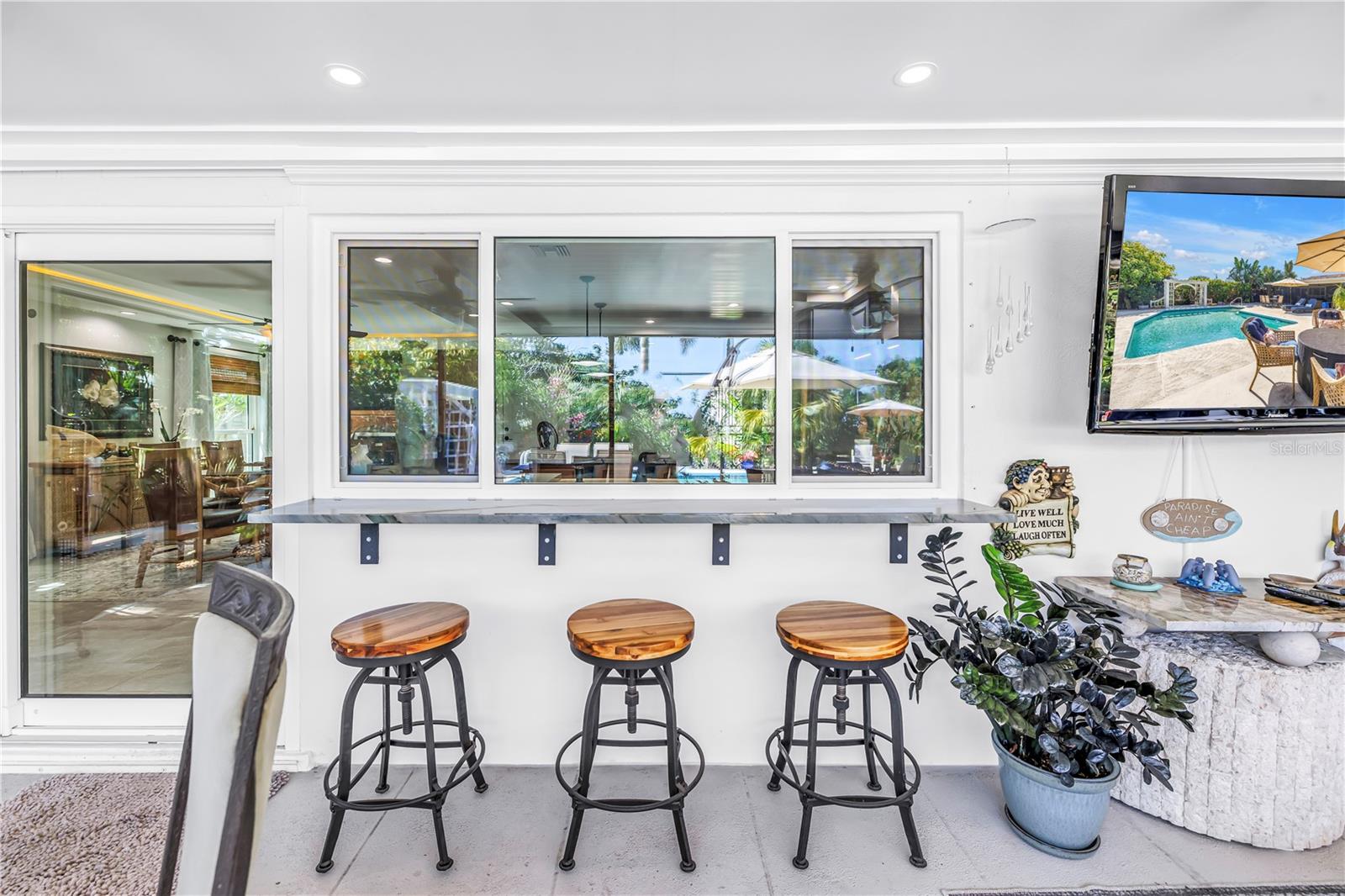 IMPERIAL POINT - Residential