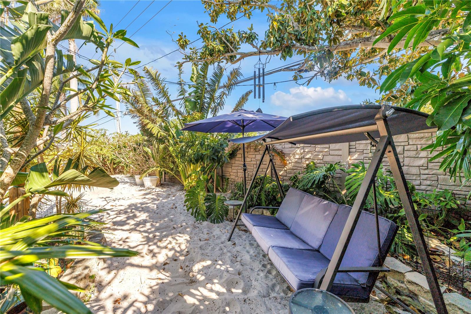 IMPERIAL POINT - Residential