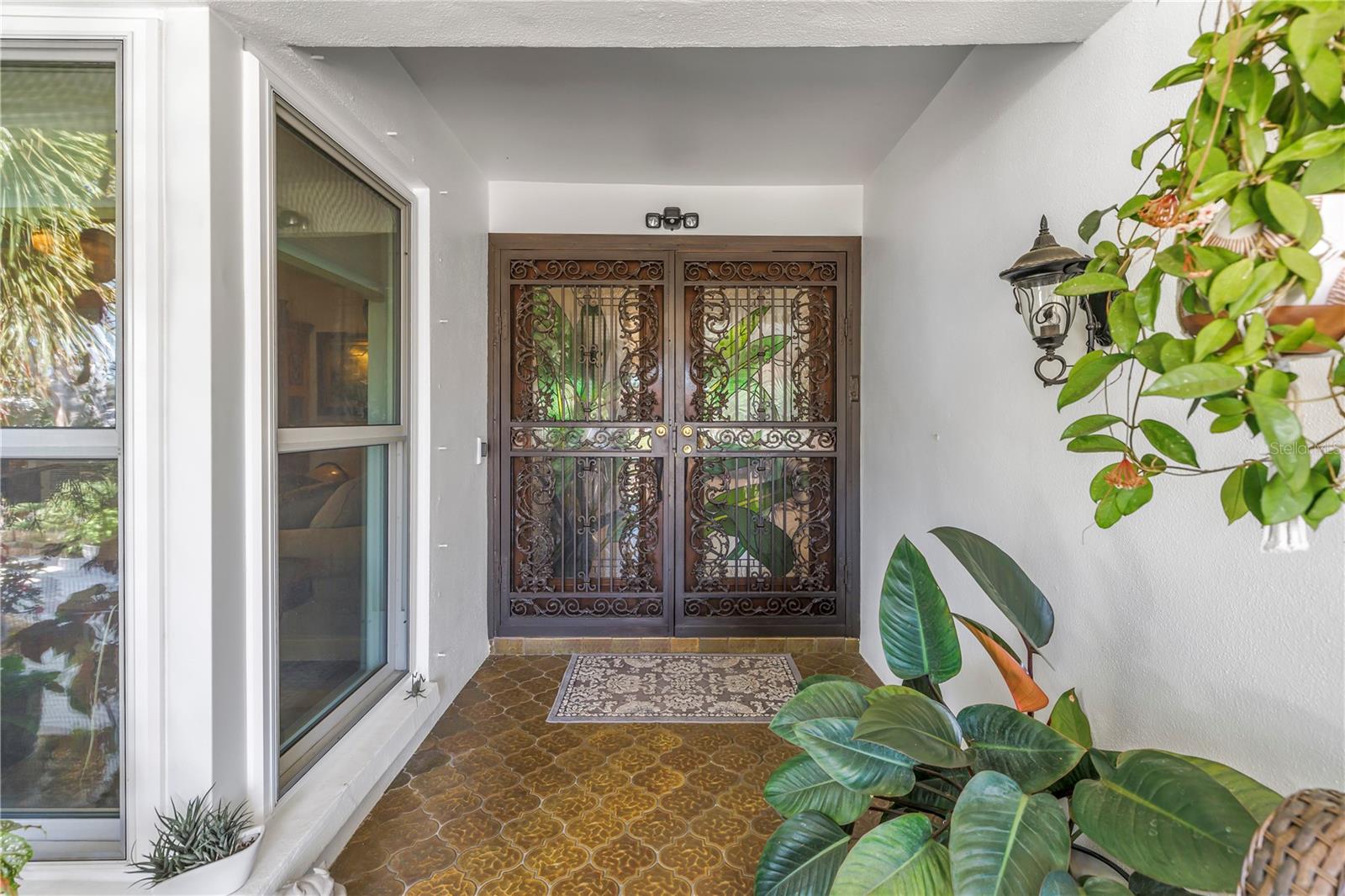 IMPERIAL POINT - Residential