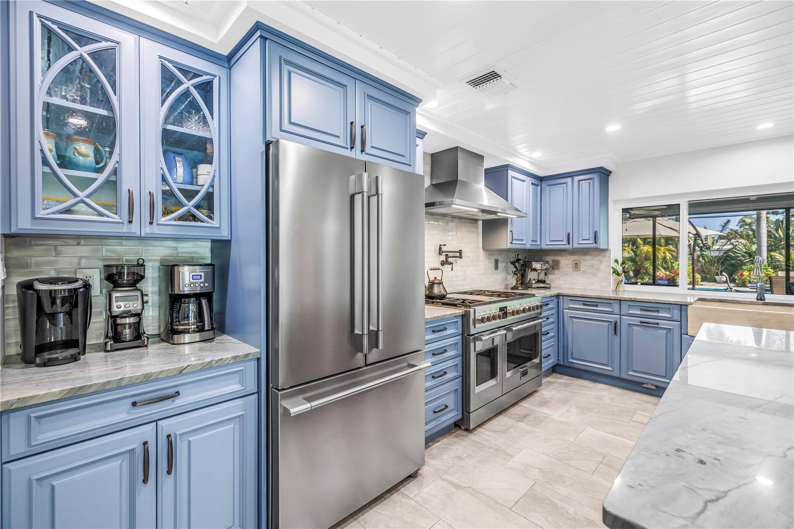 IMPERIAL POINT - Residential