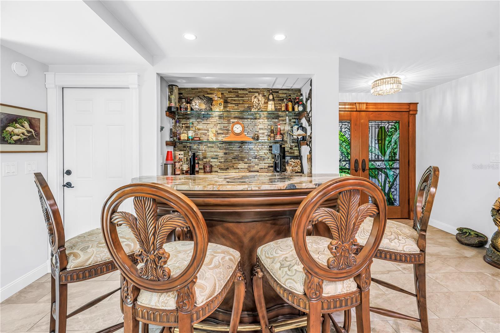 IMPERIAL POINT - Residential