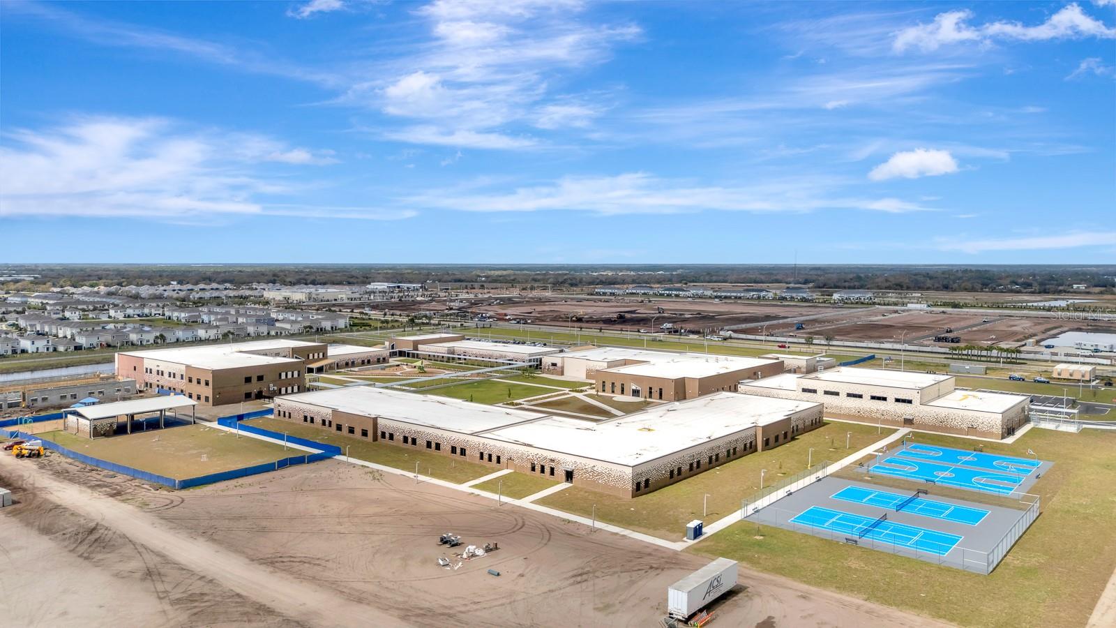 STAR FARMS- PH V - Residential Lease