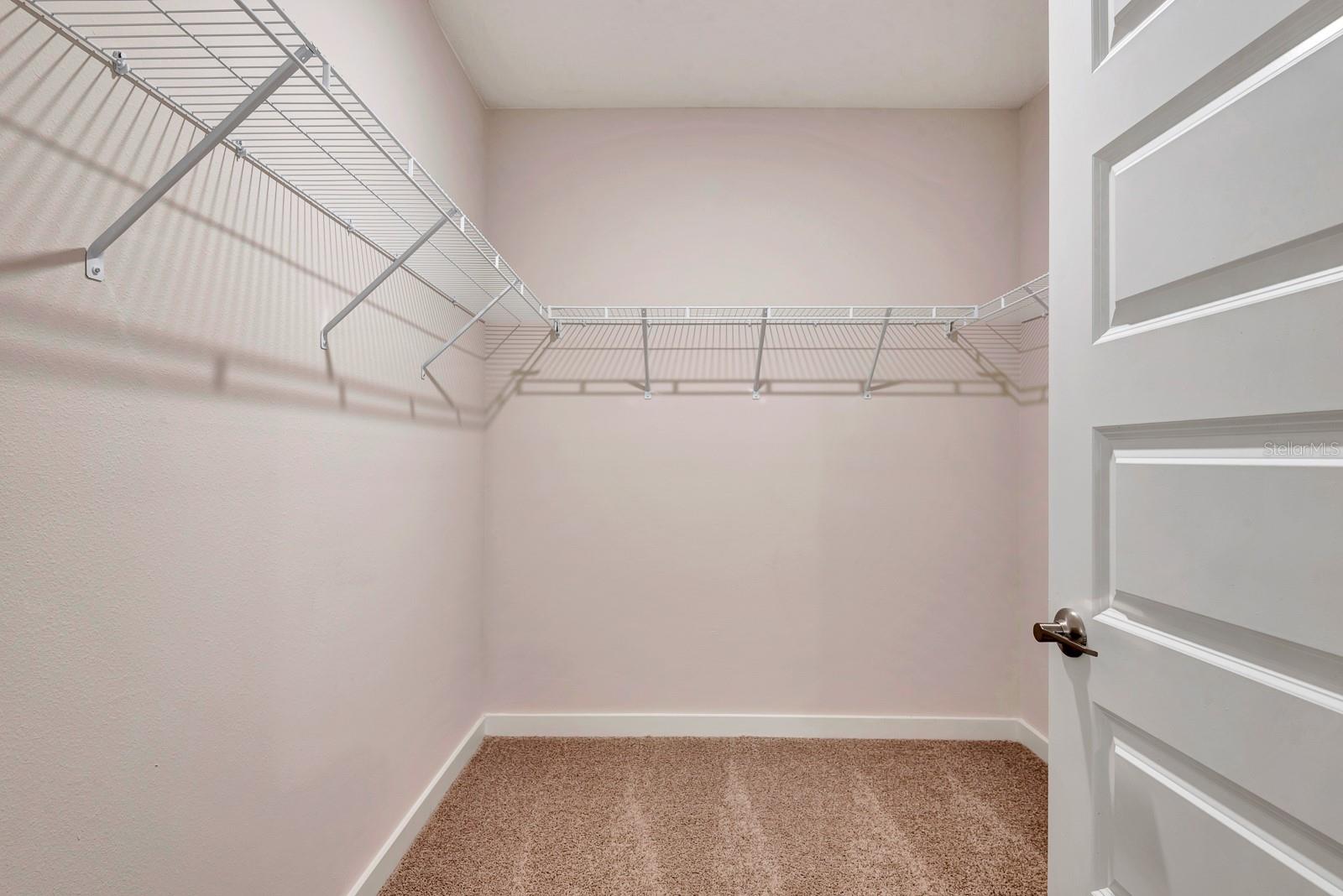 STAR FARMS- PH V - Residential Lease