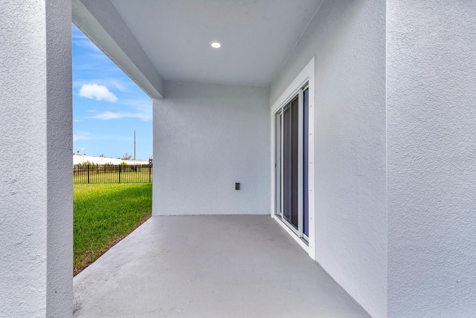 STAR FARMS- PH V - Residential Lease