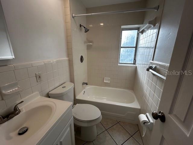 LONGWOOD - Residential Lease