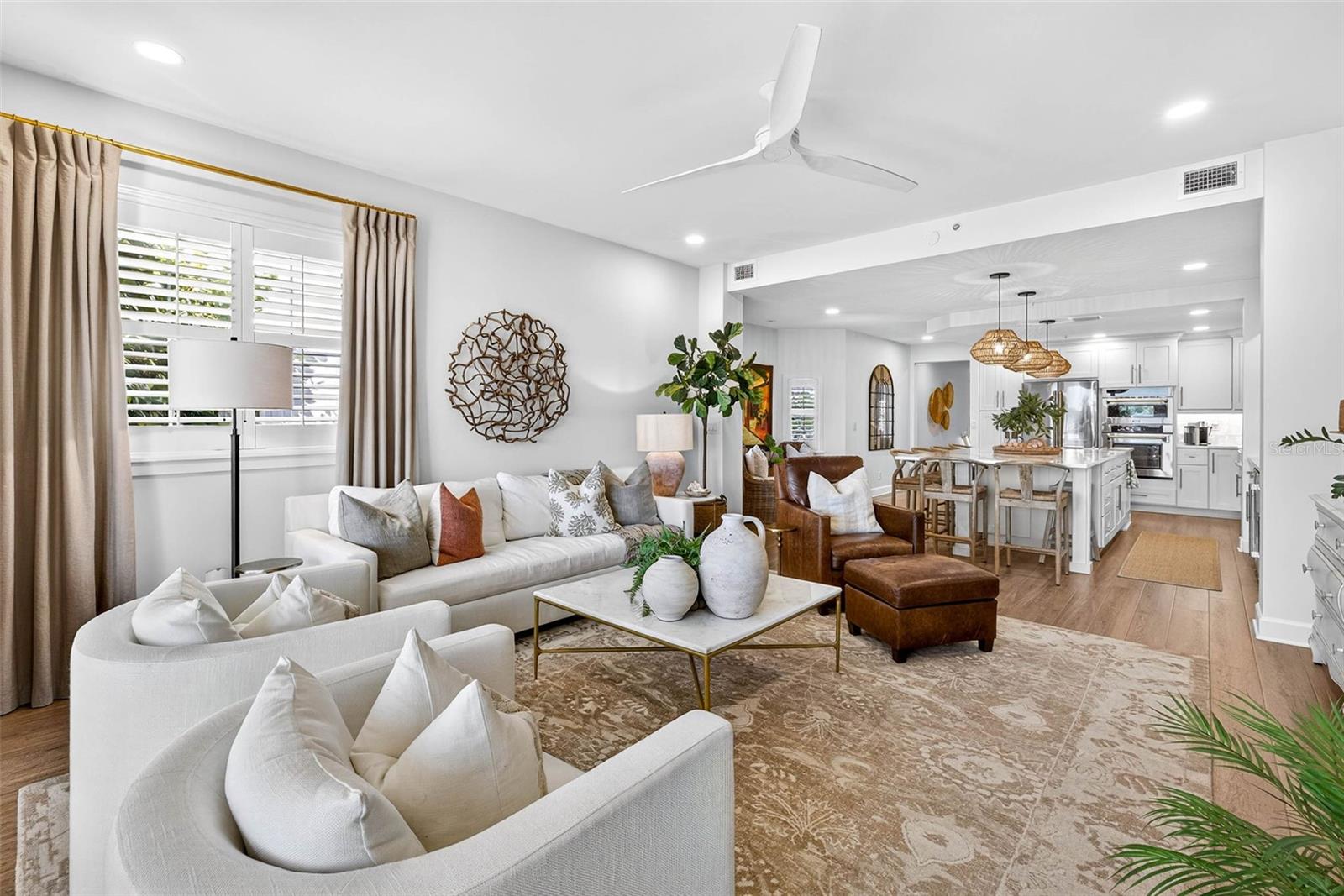 GRAND ISLE CONDO - Residential