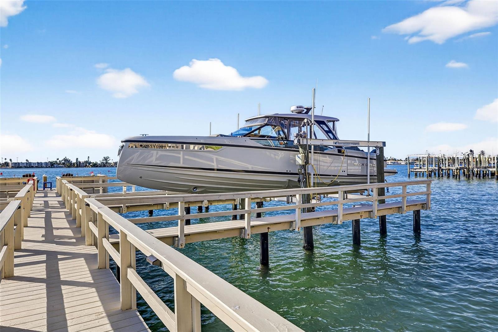 GRAND ISLE CONDO - Residential