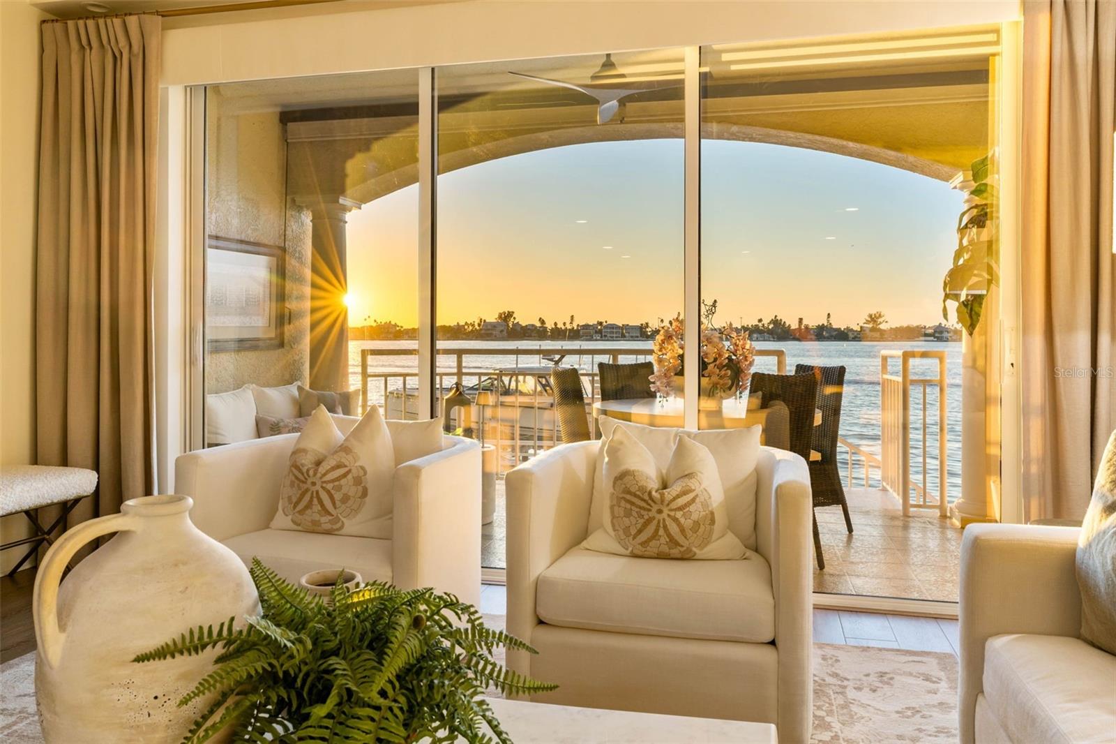 GRAND ISLE CONDO - Residential