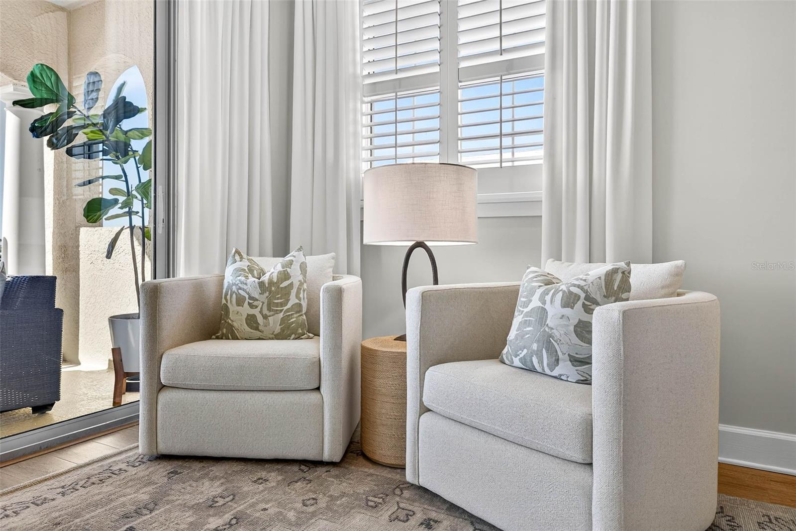 GRAND ISLE CONDO - Residential