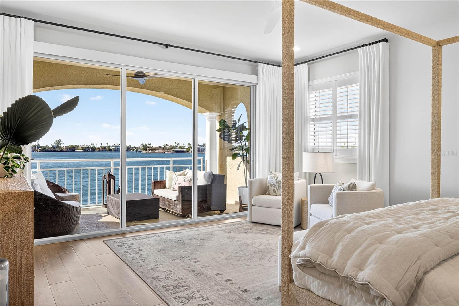 GRAND ISLE CONDO - Residential