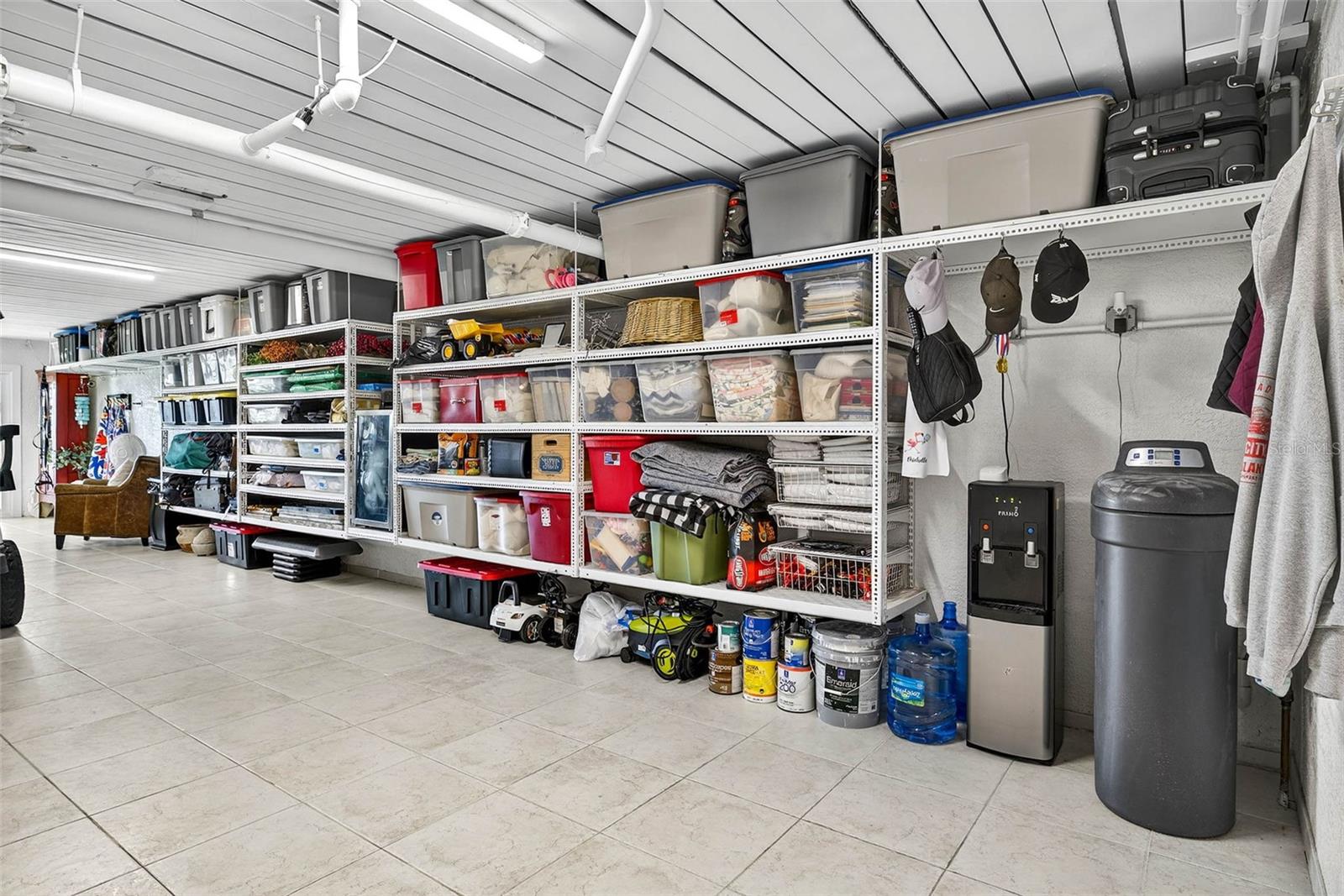 GRAND ISLE CONDO - Residential