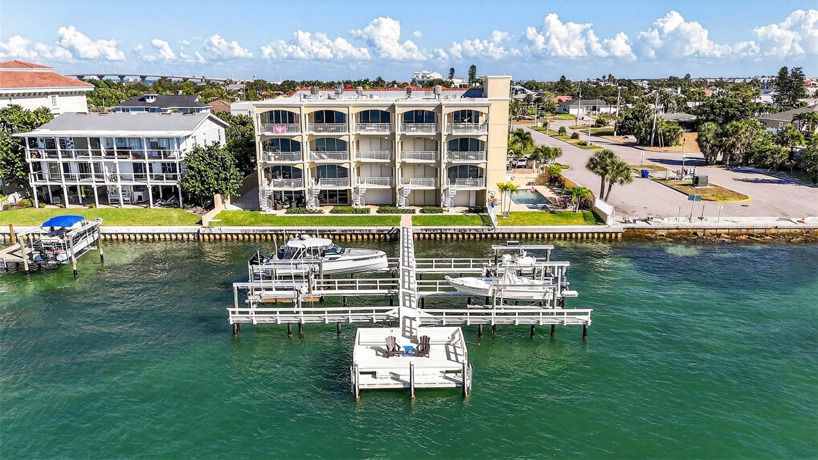 GRAND ISLE CONDO - Residential