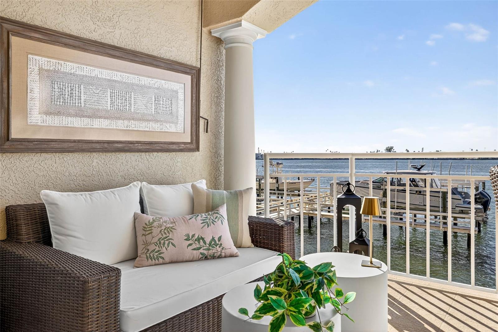 GRAND ISLE CONDO - Residential